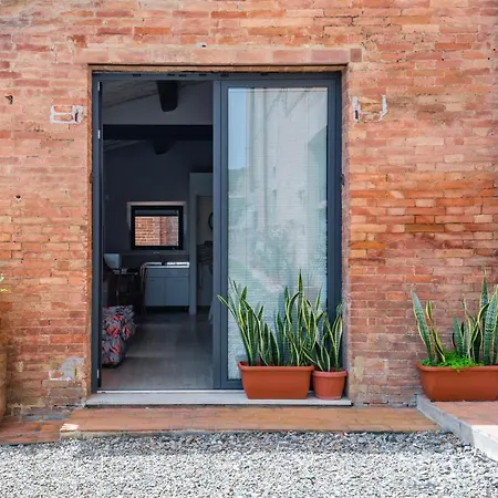 Siena- Porta Romana Lovely With Parking! *