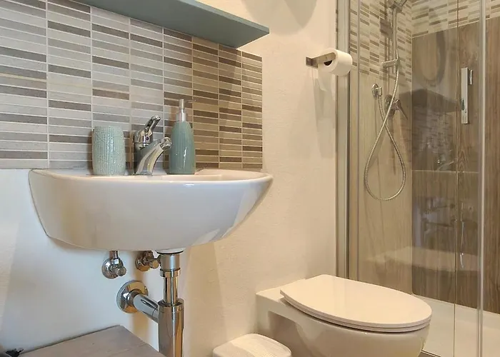 Guesthost - Porta Romana & With Parking Siena